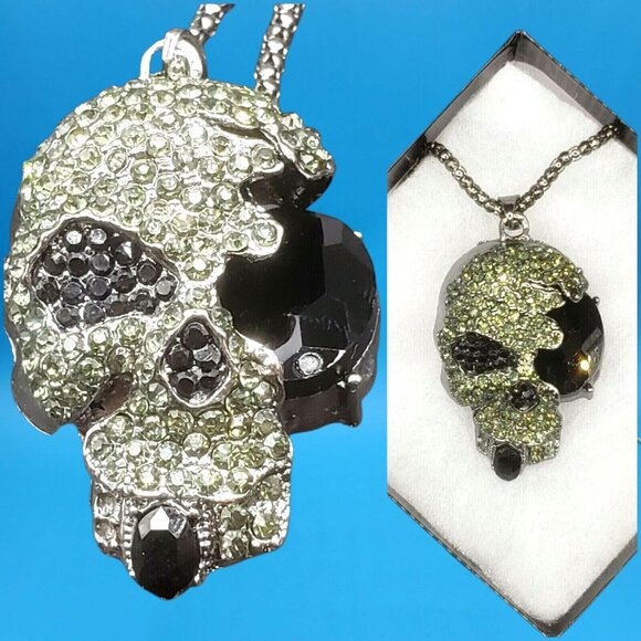 Black Crystal Skull Pendant Necklace Rhinestone Gift Boxed Goth Punk Jewelry - Picture 2 of 9
